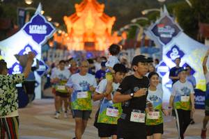 BIB: 292, 285, 031
                            <button type="button" onclick="openModal(22466879)" class="btn btn-primary btn-sm float-right btn-popup" data-toggle="modal" data-target=".modal-high-quality">
                        <i class="fas fa-shopping-cart"></i> Add to Cart
                    </button>
                                            <button type="button" onclick="isThisMe(22466879, true)" class="btn btn-success btn-sm float-right btn-popup btn-isme hidden" data-toggle="tooltip" data-placement="bottom" title="นี่คือรูปของคุณใช่ไหม คลิกที่นี่เพื่อเอาเข้าอัลบั้ม">
                        <i class="fas fa-plus"></i> Add to album
                    </button>
                    <button type="button" onclick="isThisMe(22466879, false)" class="btn btn-warning btn-sm float-right btn-popup btn-isnotme hidden">
                        <i class="fas fa-ban"></i> Remove from album
                    </button>